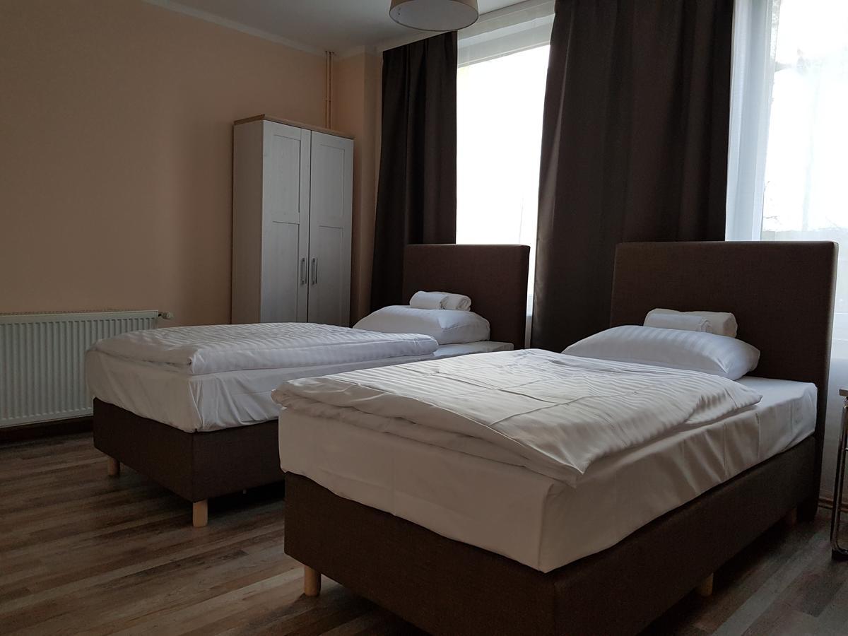 Hotel-Residenz Oberurseler Hof Екстер'єр фото